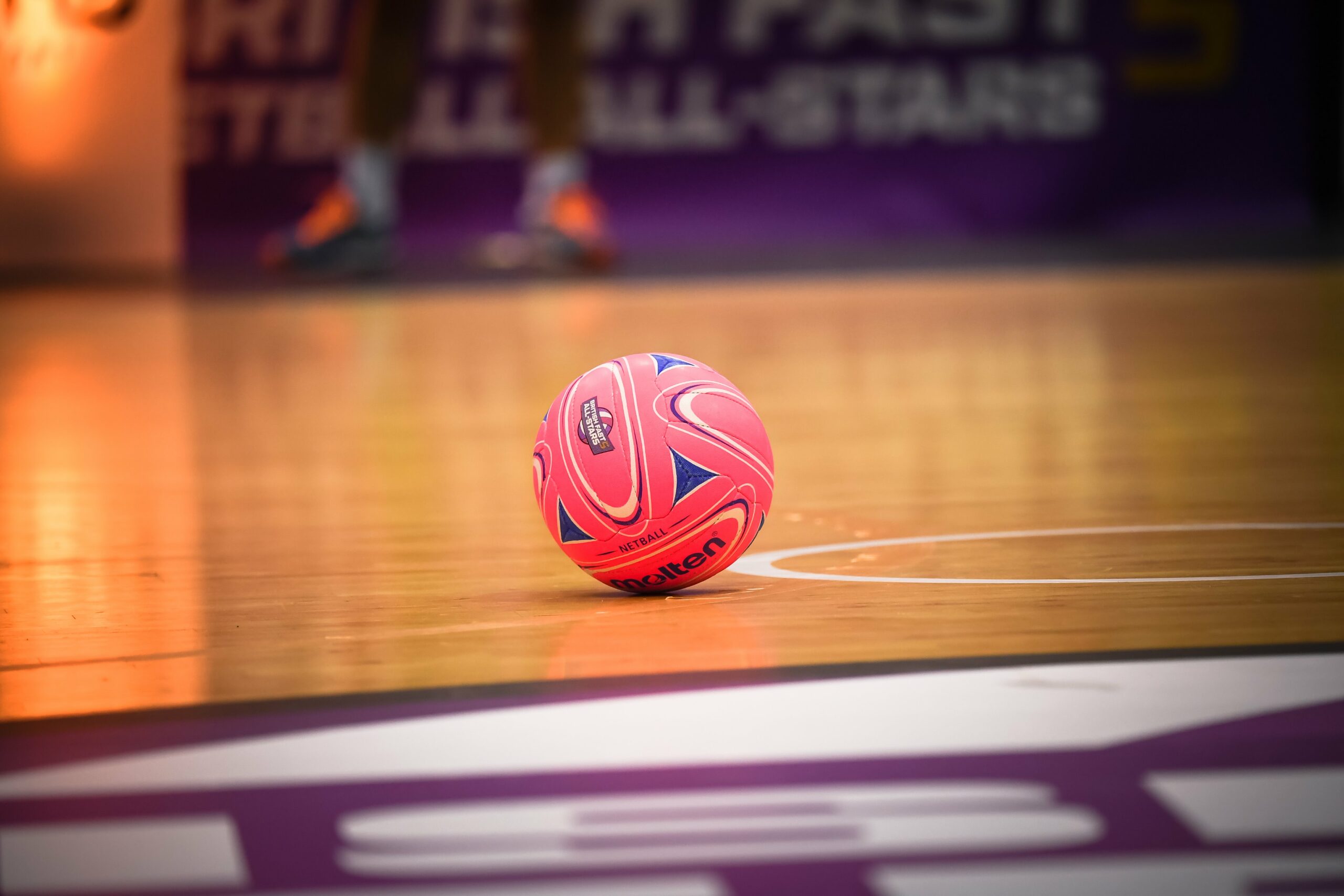 MOLTEN OFFICIAL BALL OF FAST5 NETBALL ALL-STARS